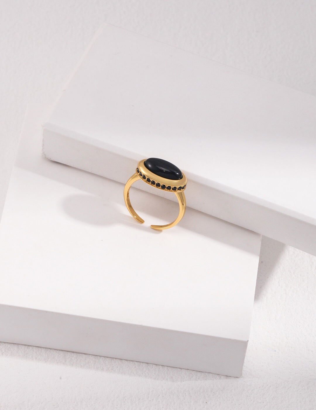 Black Onyx Oval Ring